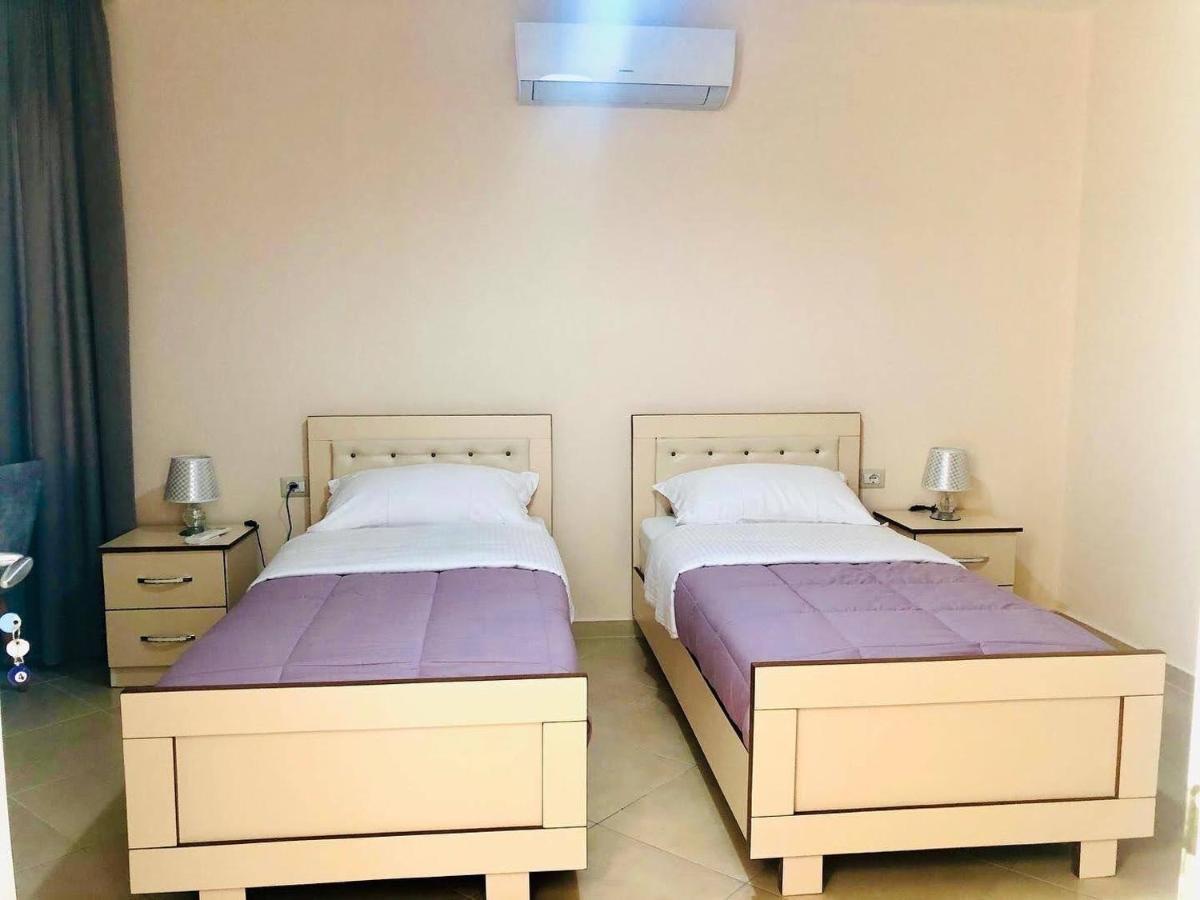 R Hotel Zhaban Eksteriør bilde