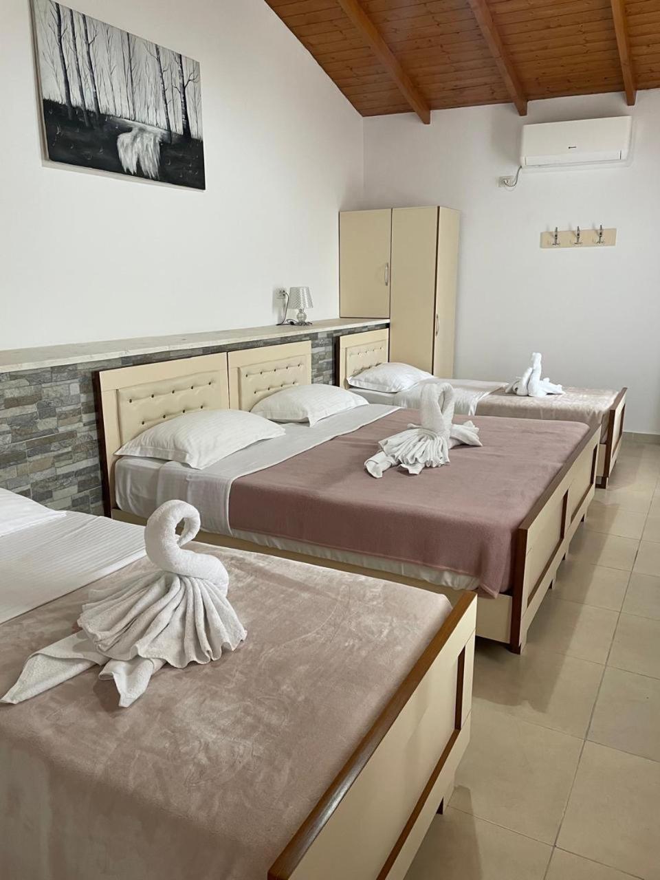 R Hotel Zhaban Eksteriør bilde